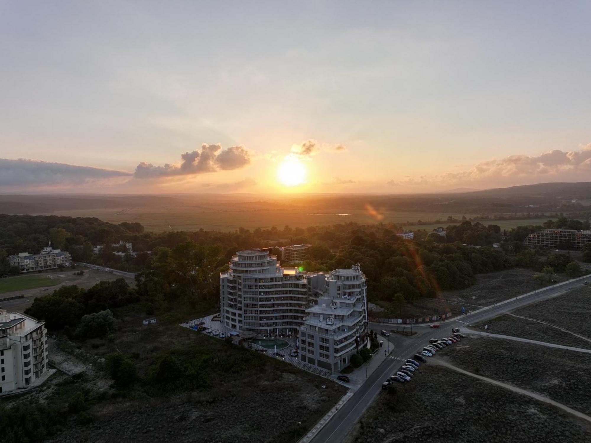 Allure Beach Resort Aparthotel Primorsko Eksteriør bilde