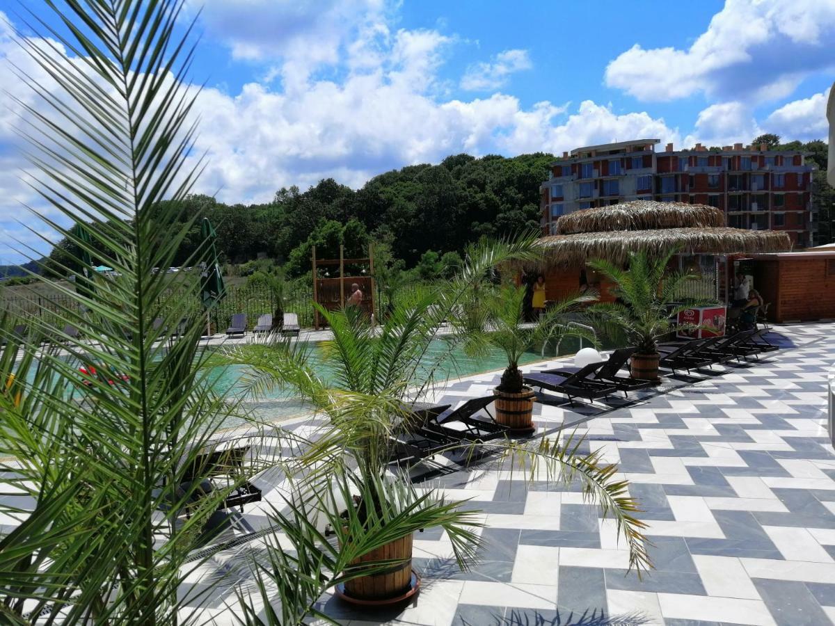 Allure Beach Resort Aparthotel Primorsko Eksteriør bilde