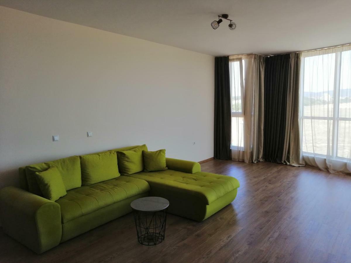 Allure Beach Resort Aparthotel Primorsko Rom bilde